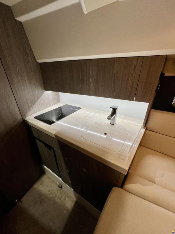 Galeon 305 HT