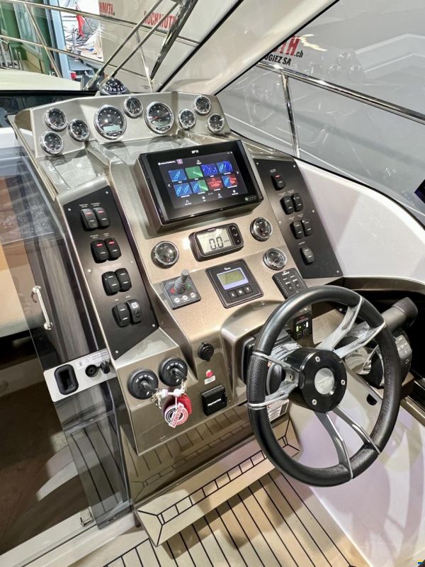 Galeon 305 HT