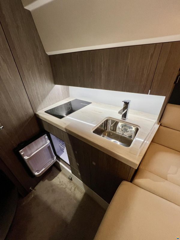 Galeon 305 HT