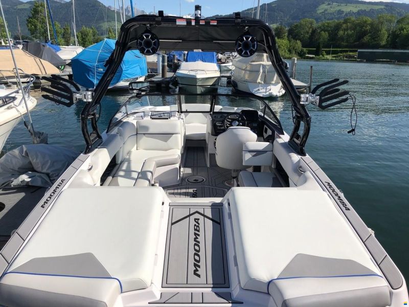 Moomba Kaiyen