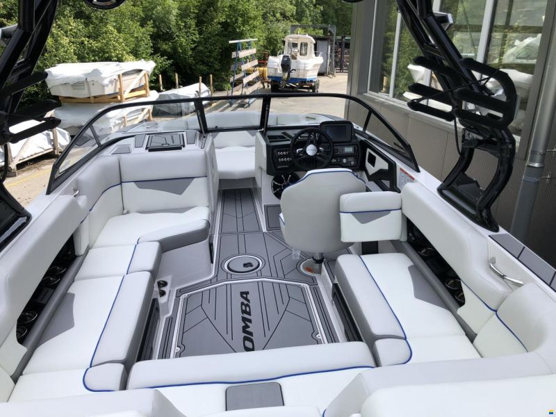 Moomba Kaiyen