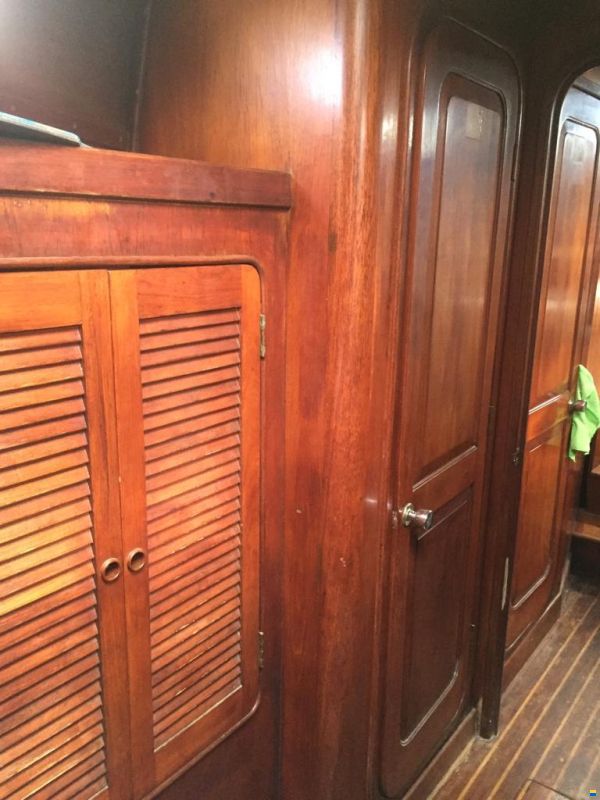 Gulfstar Sailmaster 47