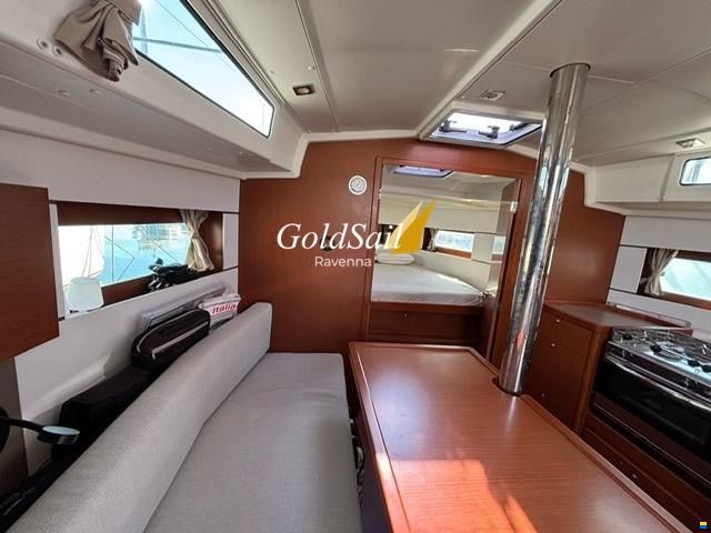 Beneteau Oceanis 38.1