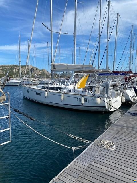 Beneteau Oceanis 38.1