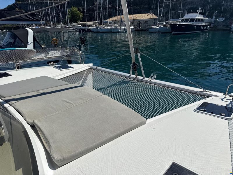 Fountaine Pajot Lucia 40