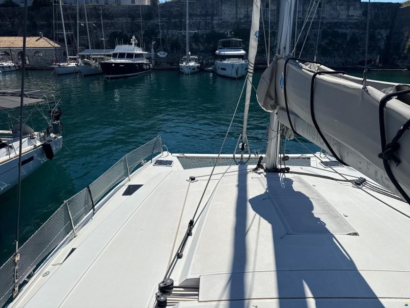 Fountaine Pajot Lucia 40