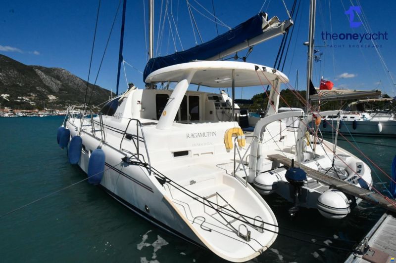 Robertson&Caine Leopard 43