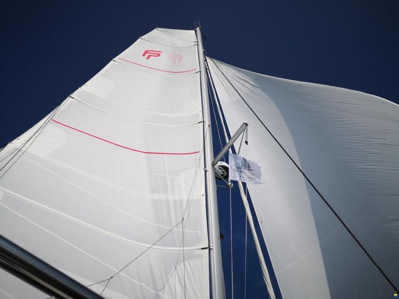 Fountaine Pajot Lucia 40