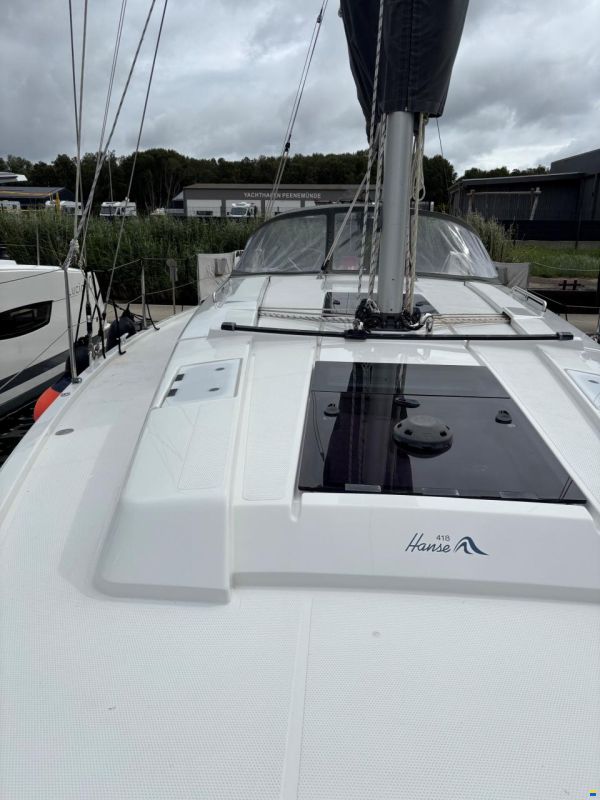 Hanse 418