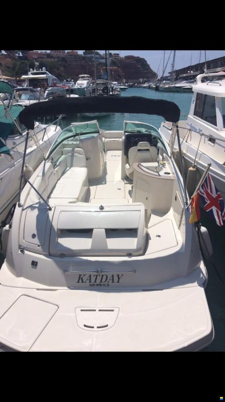 Sea Ray 260 Sundeck