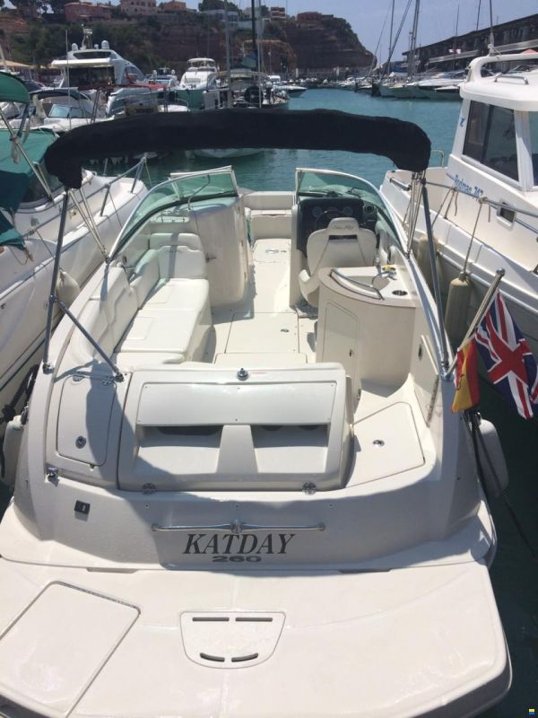 Sea Ray 260 Sundeck