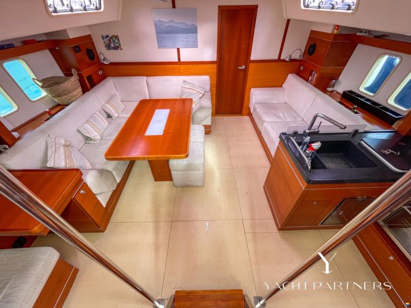 Hanse 545