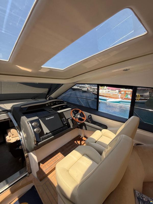 Princess V56