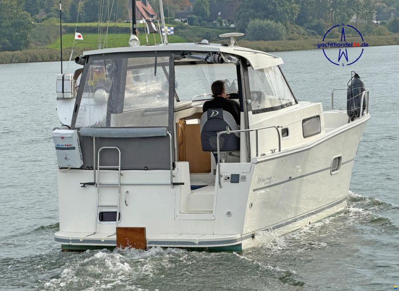 Delphia 800 Escape