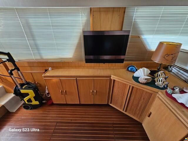 Vitech Astor 59/62 Fly Aft Cabin