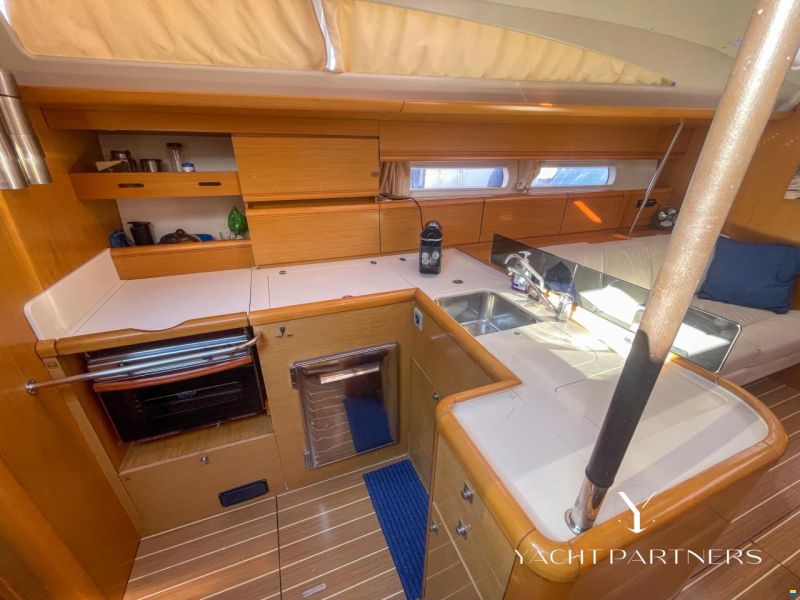 Jeanneau 53