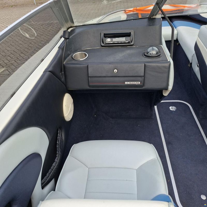 Bayliner 1850 Capri Bowride