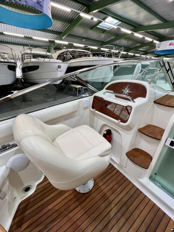 Jeanneau Runabout 755