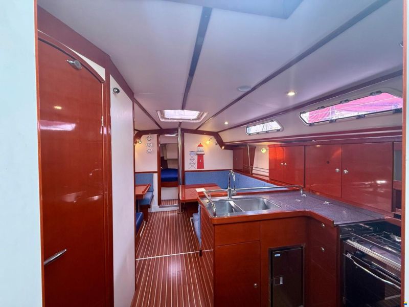 Hanse 370