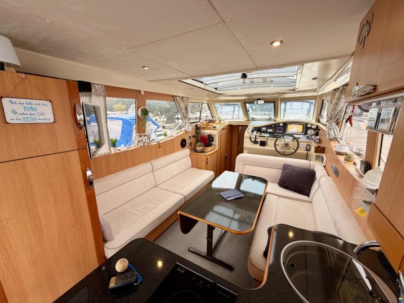 Greenline 33