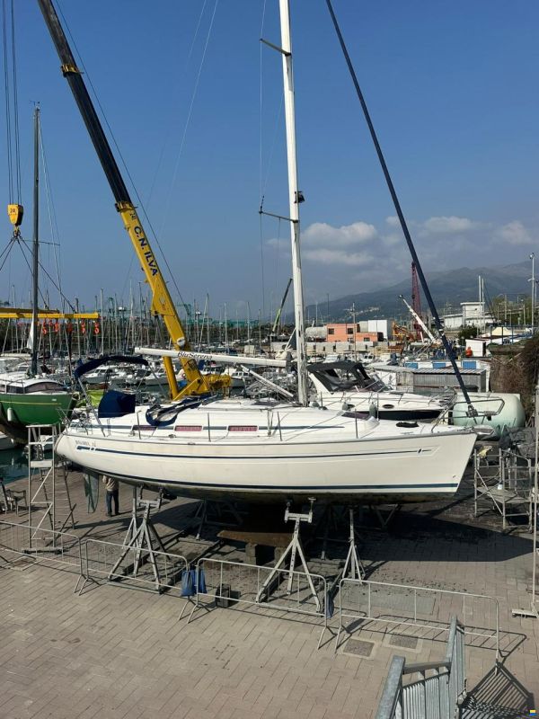 Bavaria 32