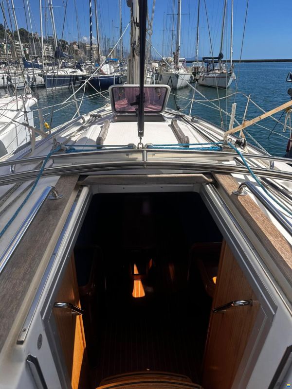 Bavaria 32