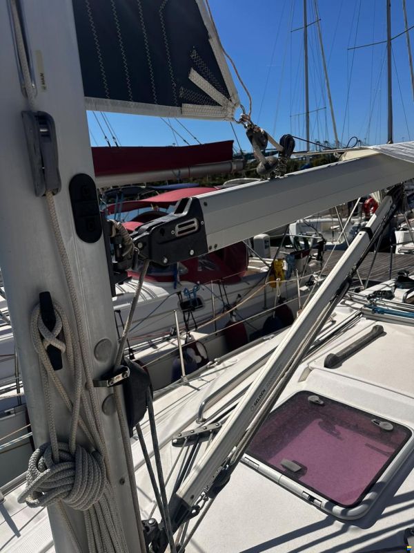 Bavaria 32