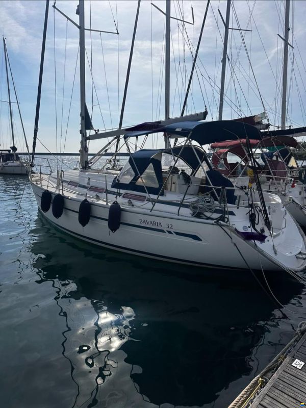 Bavaria 32