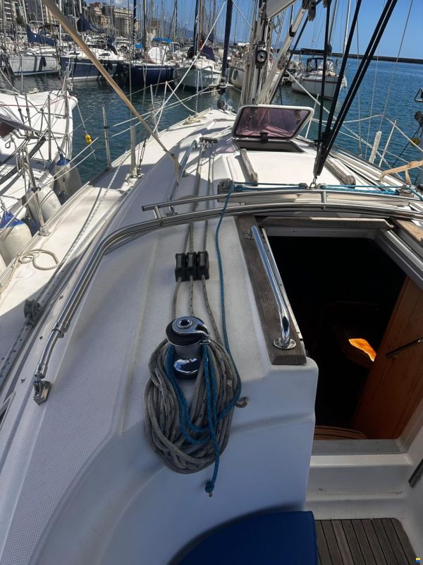 Bavaria 32