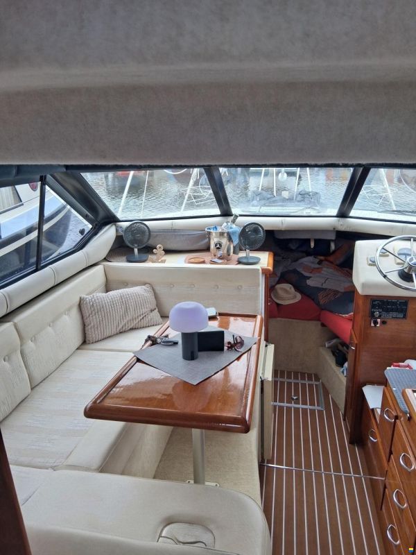 Bayliner 2556