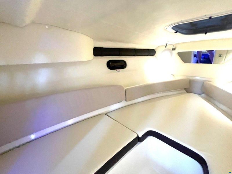 Sea Ray 250 SUNSPORT