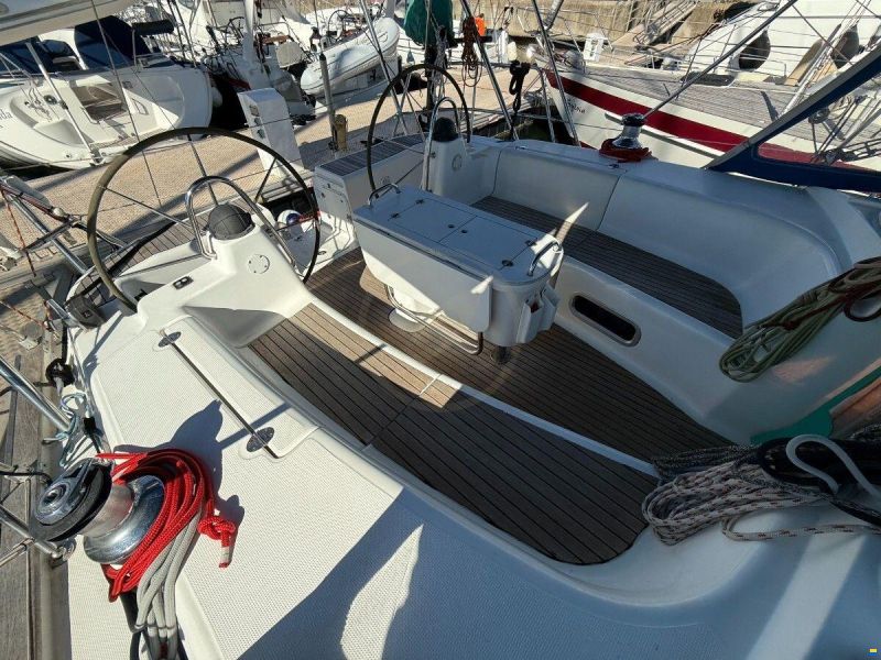 Bavaria 44