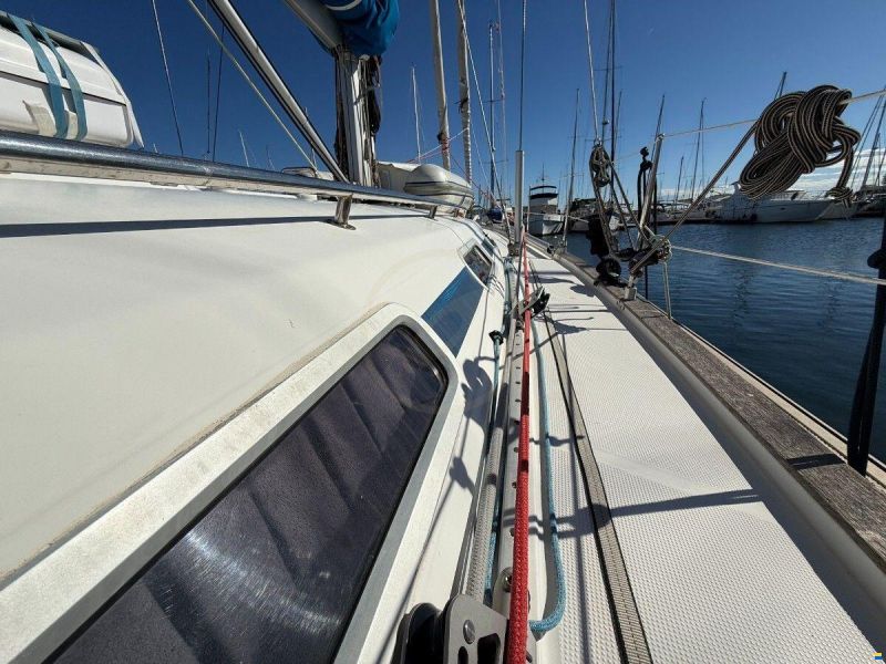 Bavaria 44
