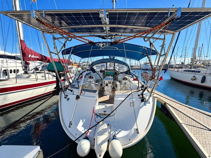Bavaria 44