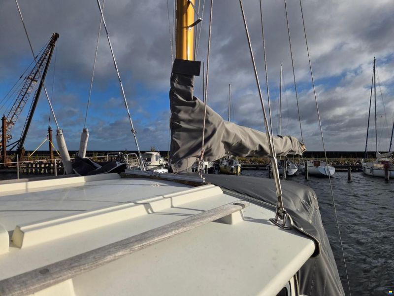 Fisher 30 Ketch