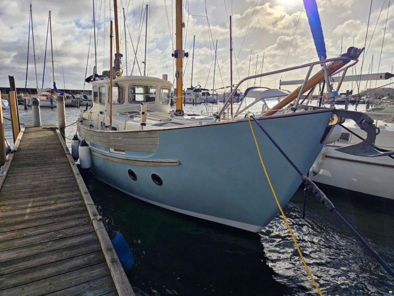 Fisher 30 Ketch