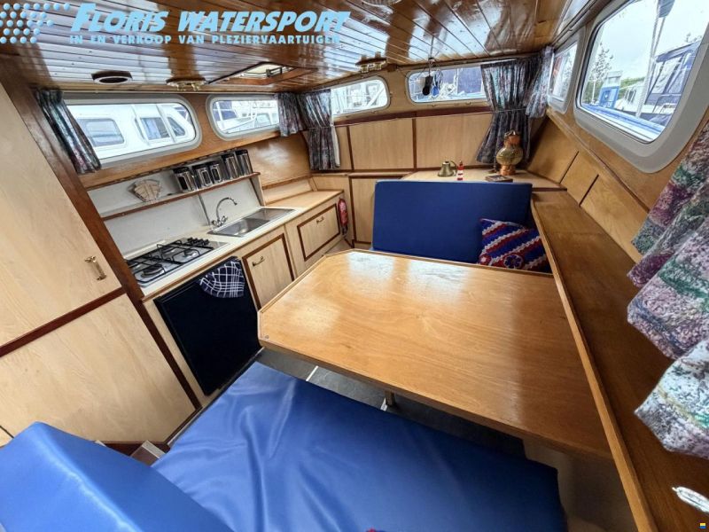 Merwekruiser 1050 AK