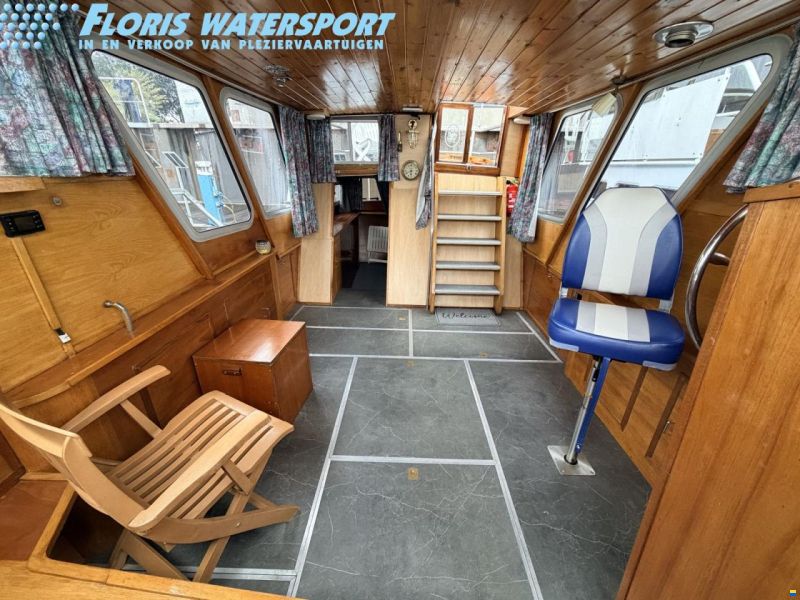 Merwekruiser 1050 AK