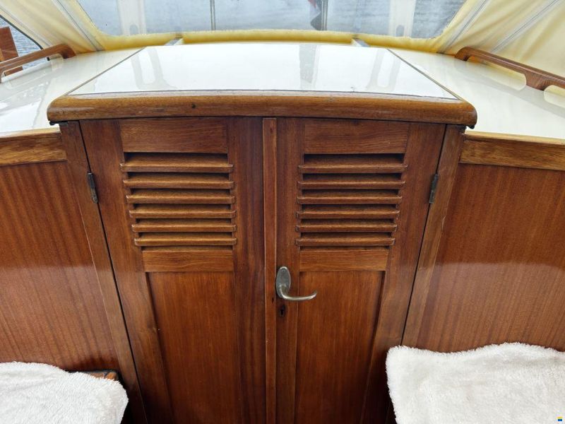 Valkvlet 1130 AK
