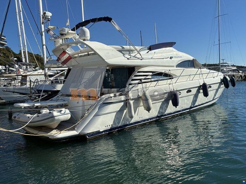 Fairline Squadron 55 Fly