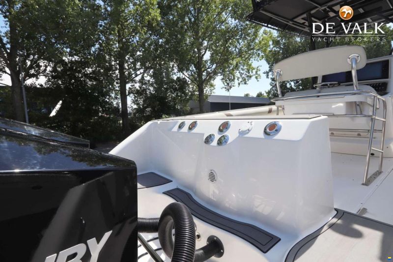Boston Whaler 270 Outrage
