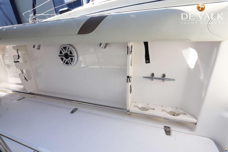 Boston Whaler 270 Outrage