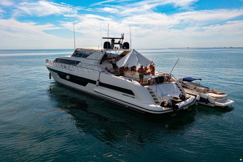 Mangusta 107 Sport