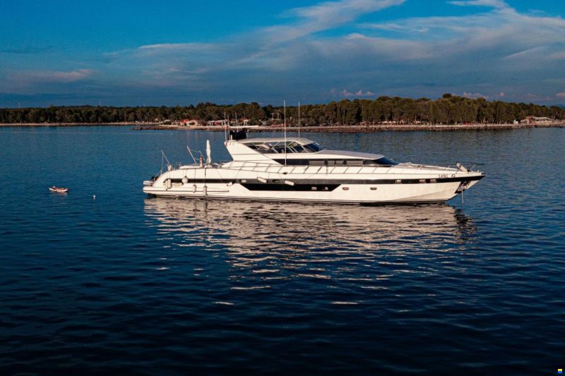 Mangusta 107 Sport
