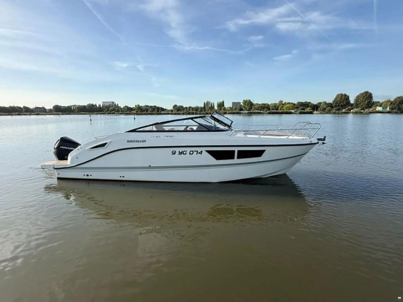Quicksilver Activ 805 Cruiser