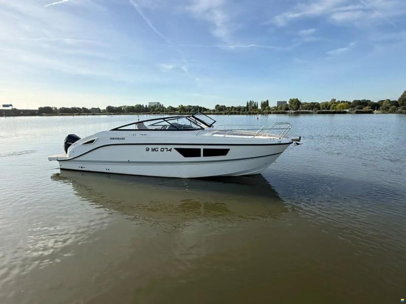 Quicksilver Activ 805 Cruiser