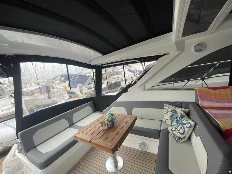 Galeon 405 HTS