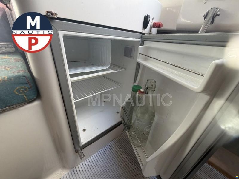 Jeanneau leader 705