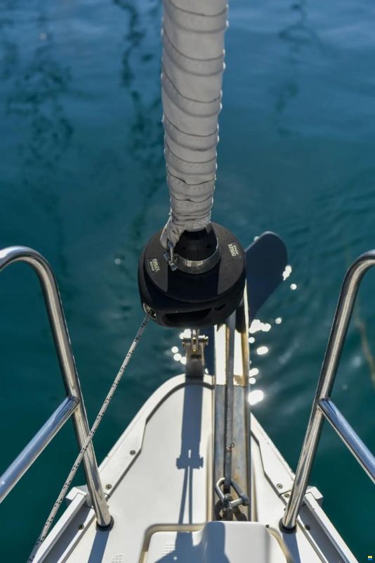 Bavaria Cruiser 37
