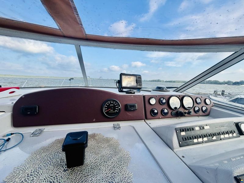 Sealine 290